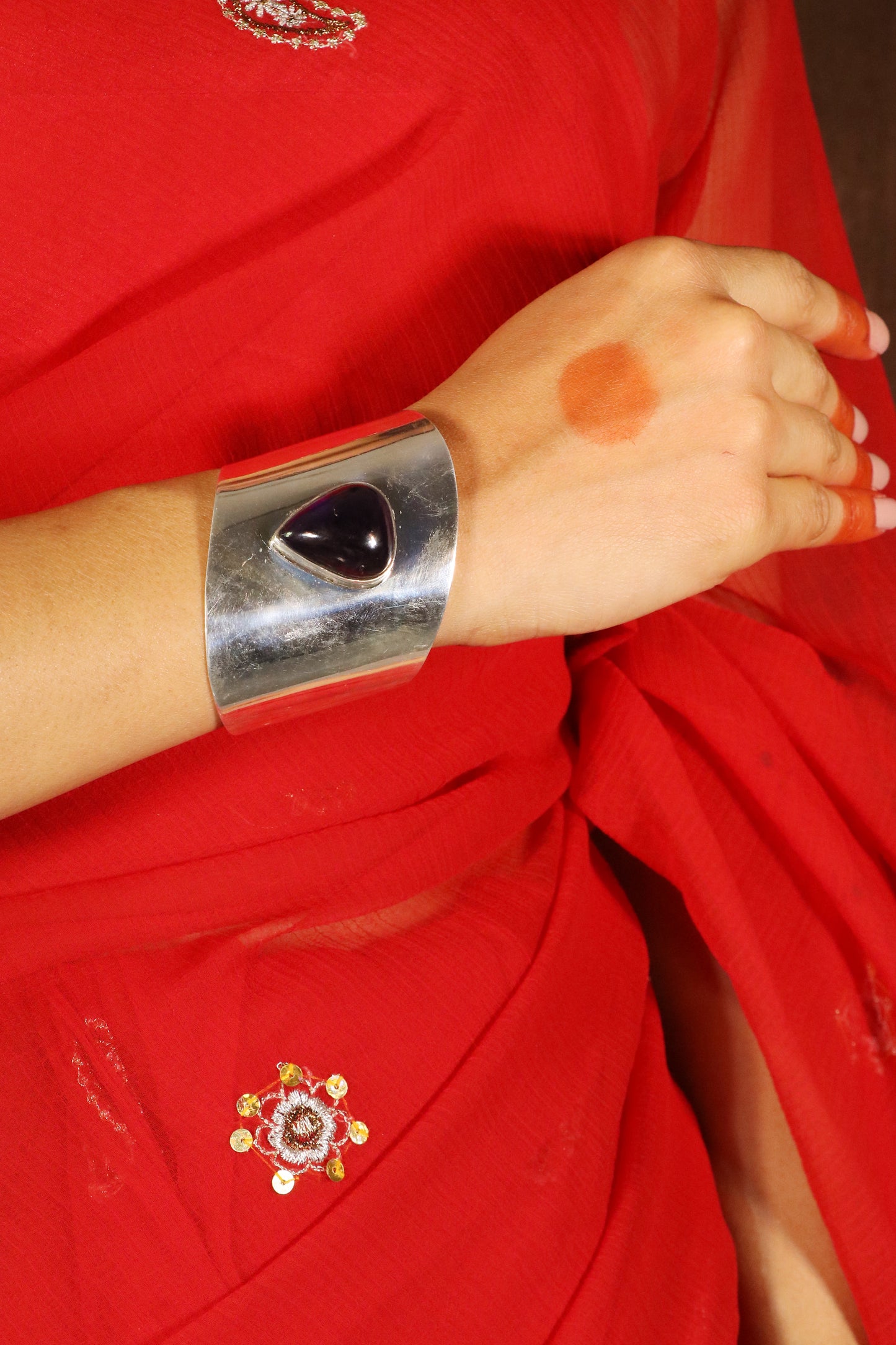 Saadagi Cuff with Black onyx image 0