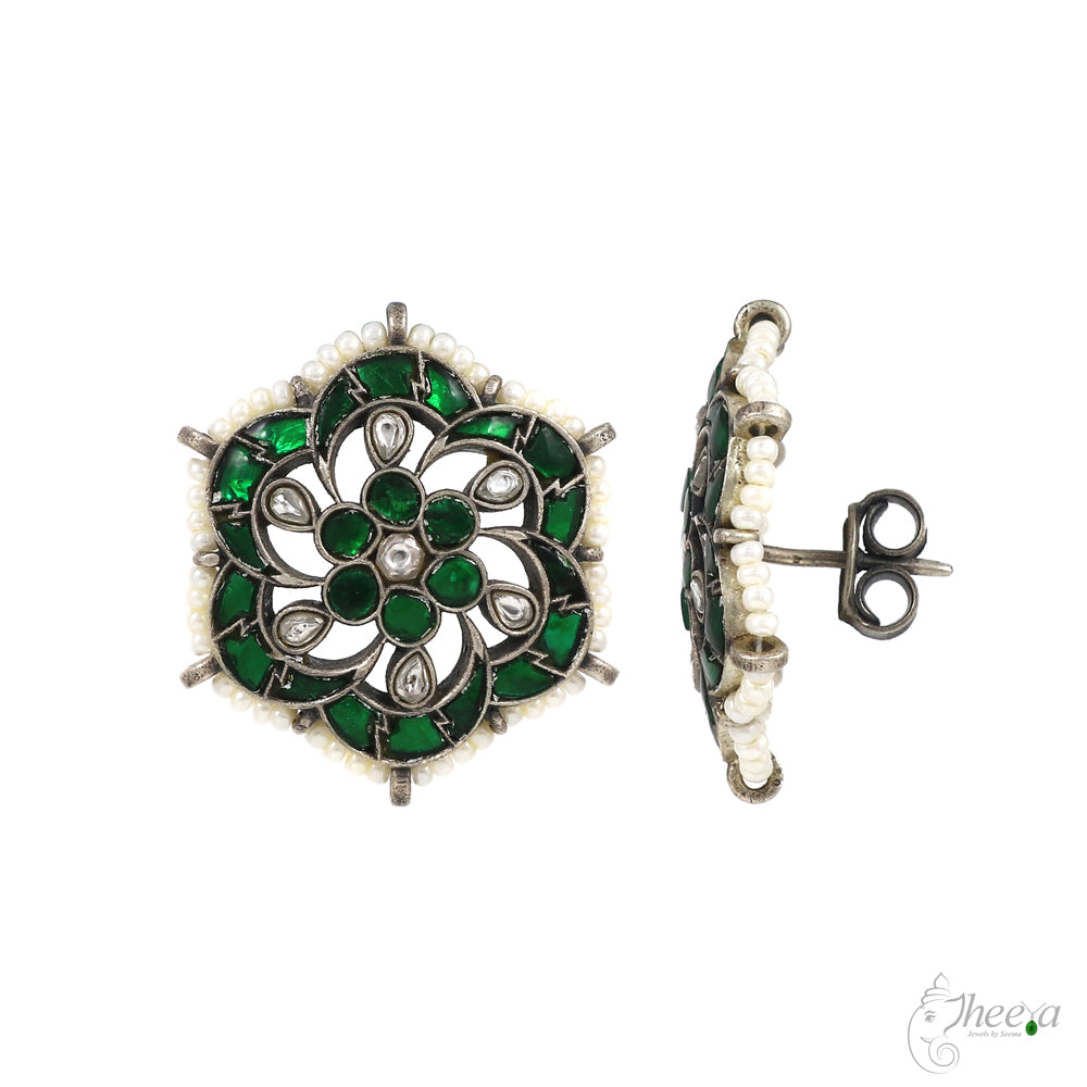 Green Kundan with Pearls Studs image 2