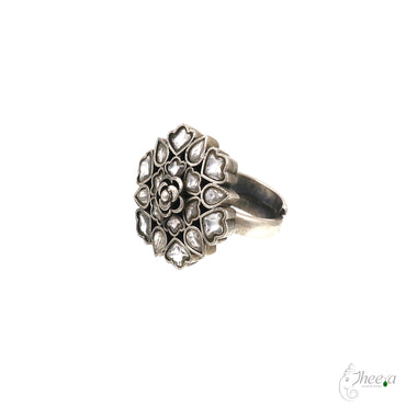 White Kundan Ring image 1