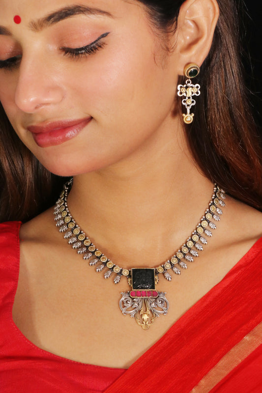 Riwaayat green onyx dual tone necklace set image 0