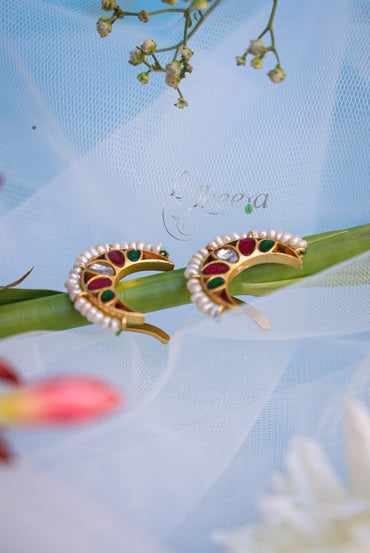 Multi color half moon bugadi