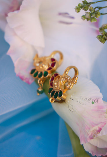 Red n green peacock bugadi