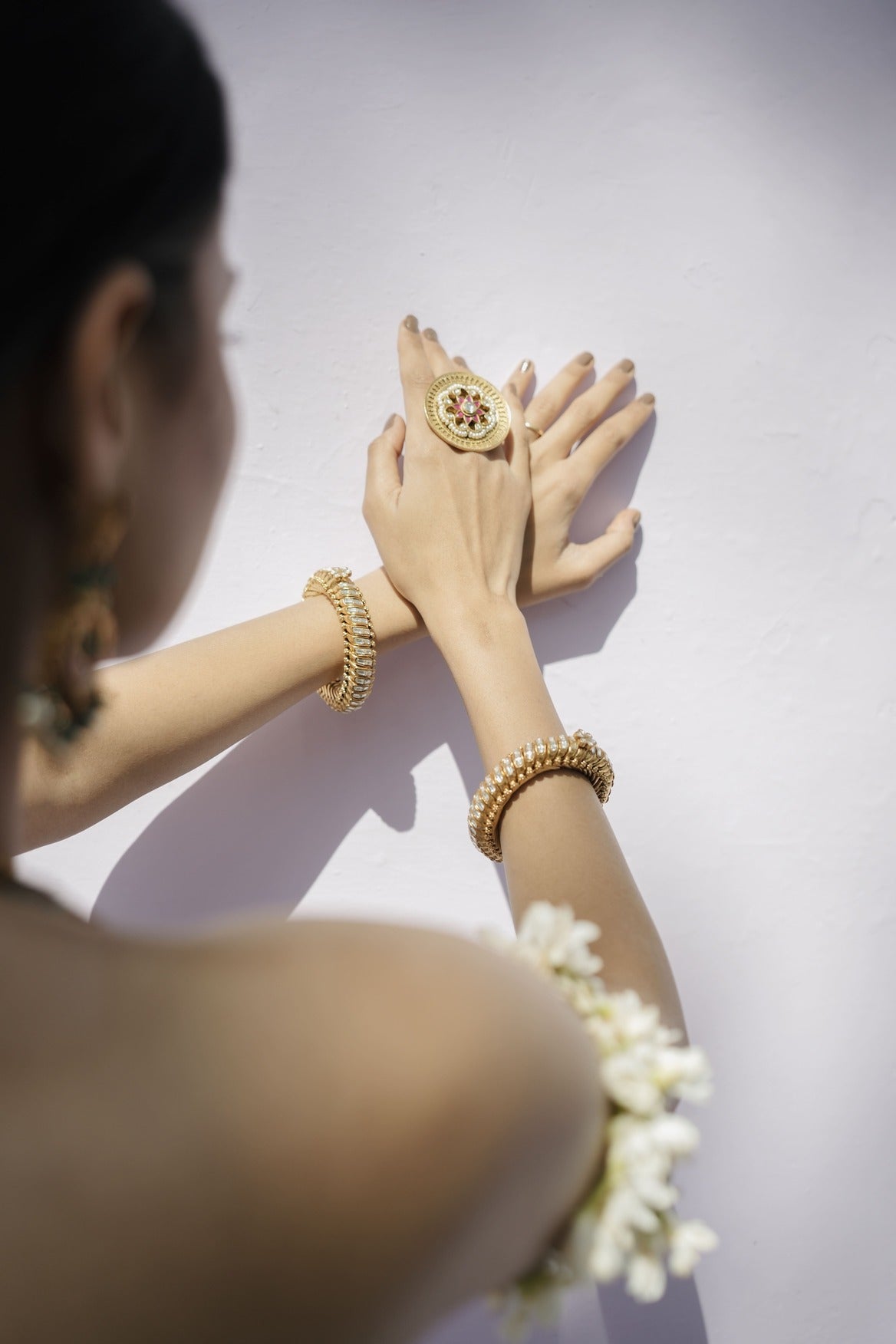 Sutlada Bangle with Moissnaite
