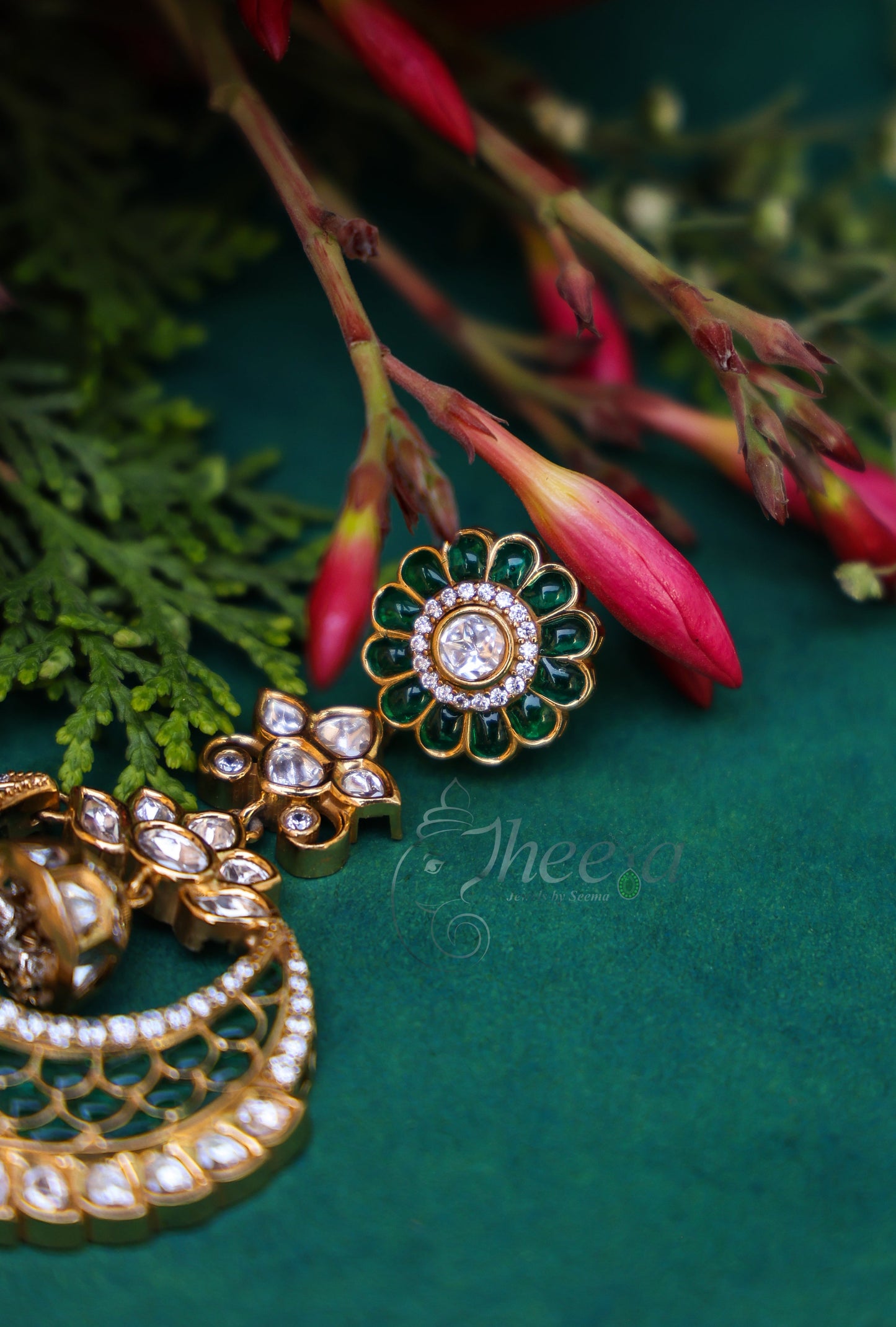 Riwaayat green polki danglers