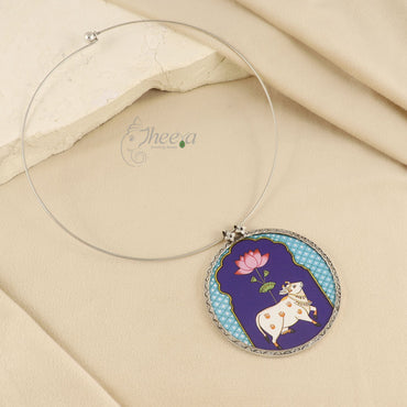 Pichwai design hand painted pendant