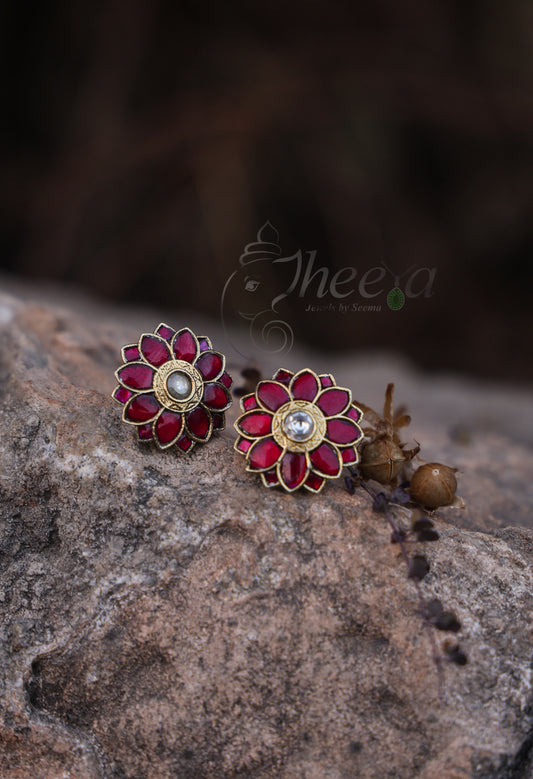 Red kundan flower