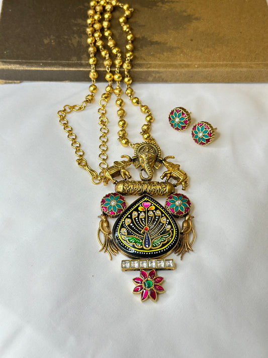 Ganesha pendant with meenakari