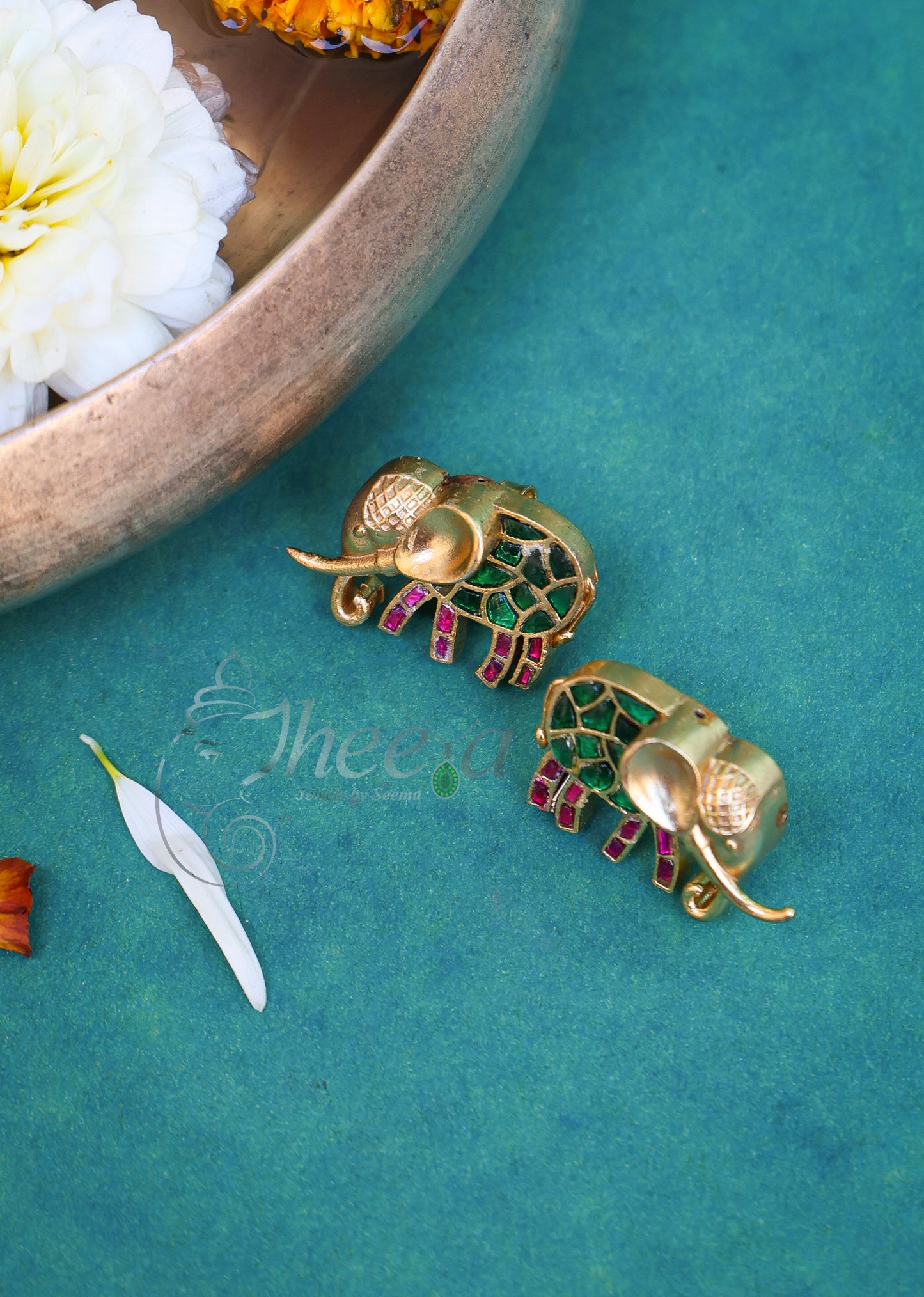 Kundan Elephant Studs