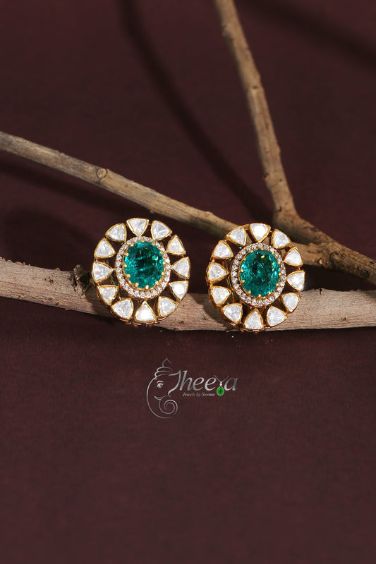 Ratnavalli Emerald n Moissanite Studs