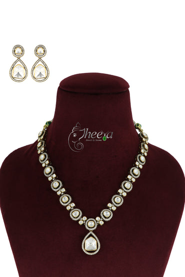 Ratnavalli Big stone Moissanite Set