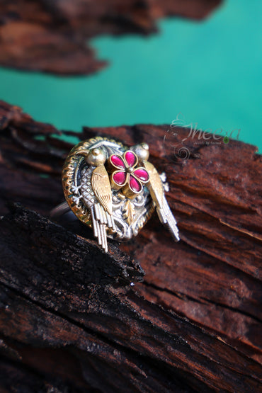 Twin bird kundan Ring