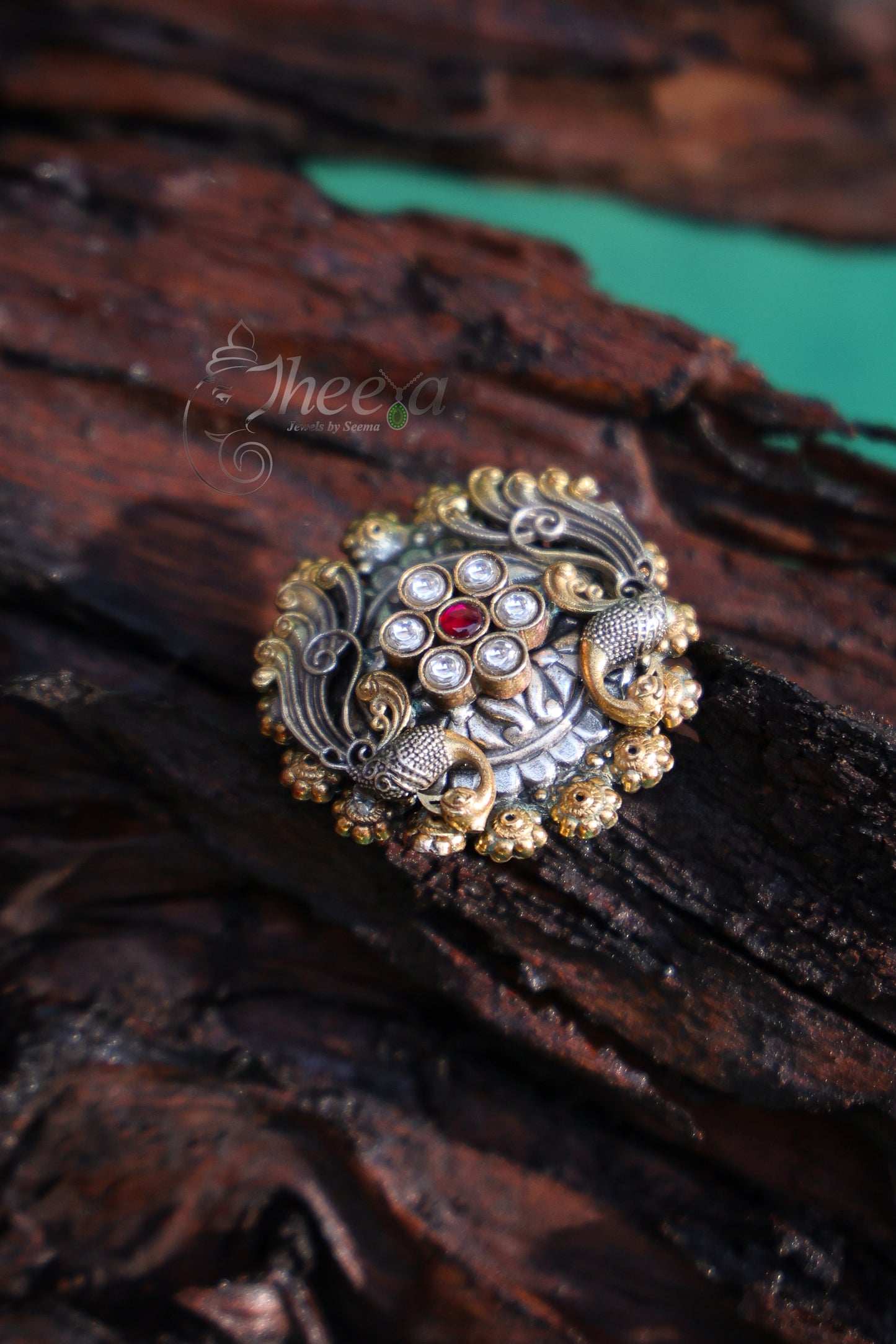 Twin Peacock Kundan Ring