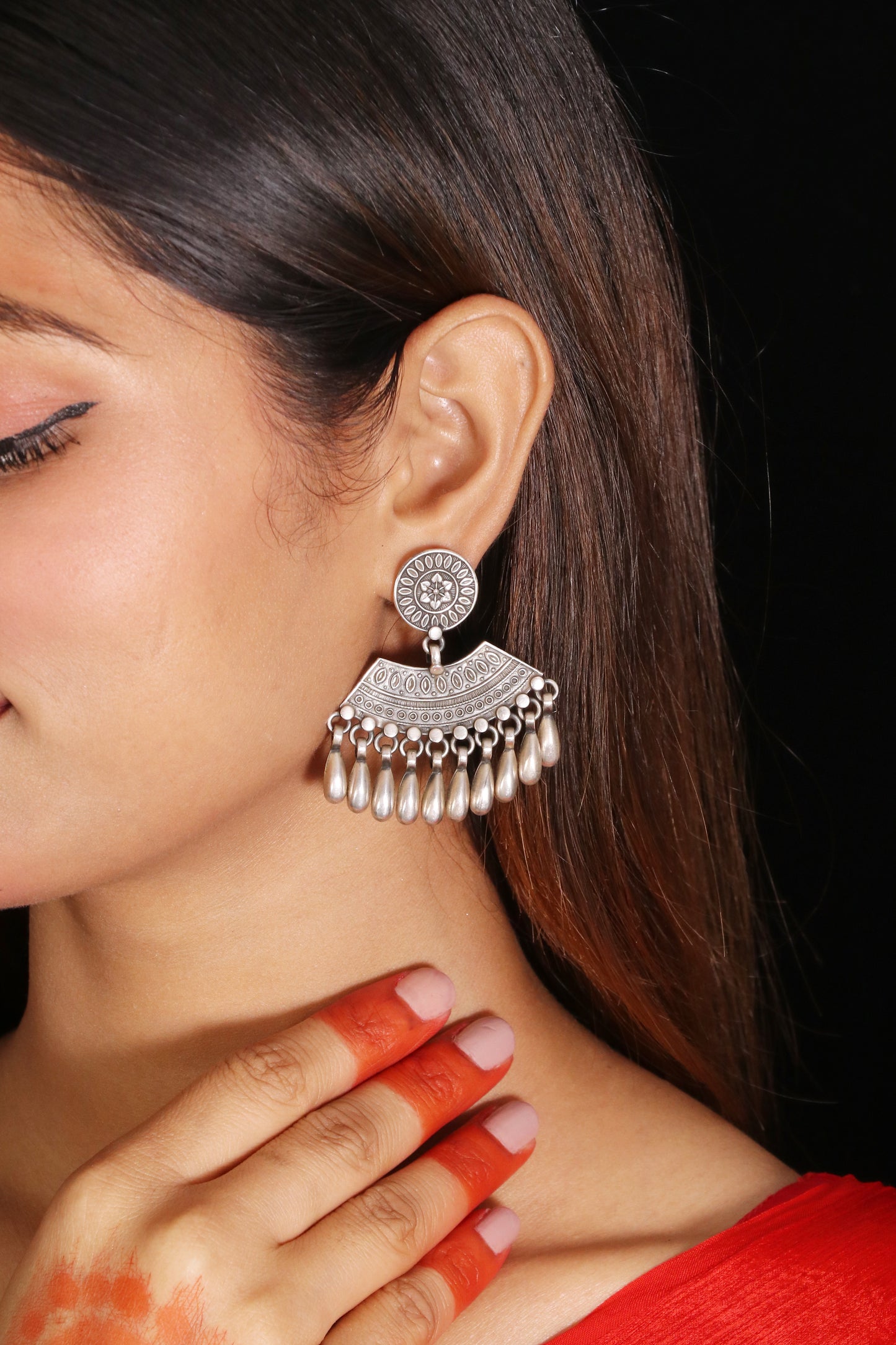 Saadagi Danglers with Drops image 1