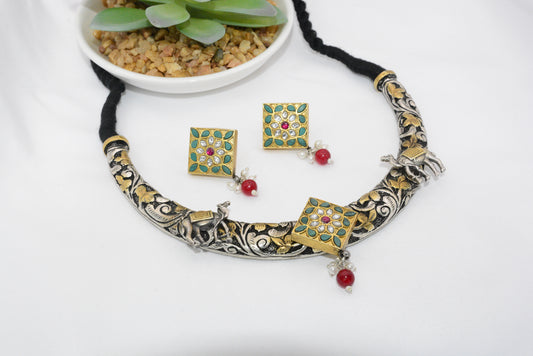 Rajwadi Hasli Necklace Set image 0