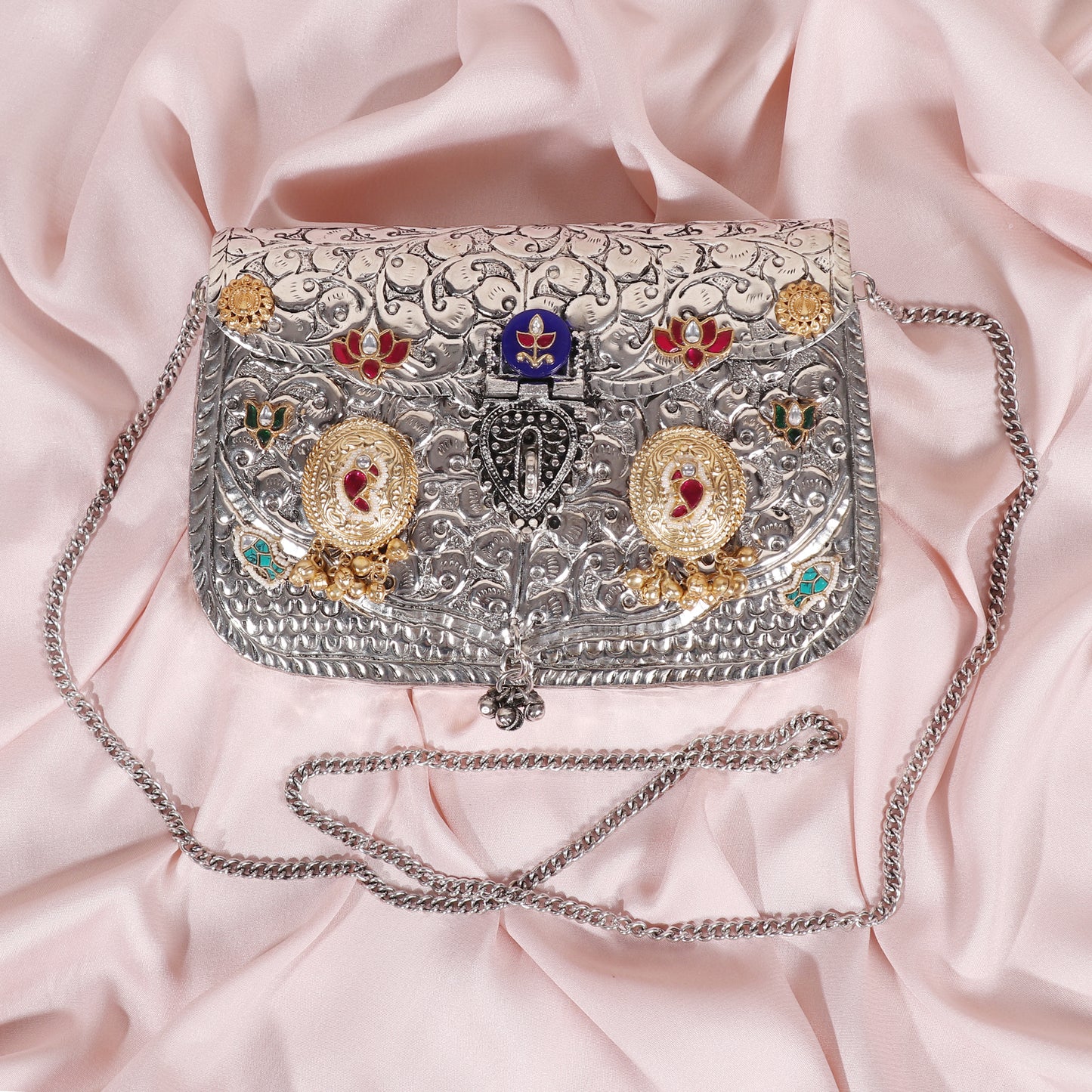 Silver tone bag with Blue motif with chain image 1