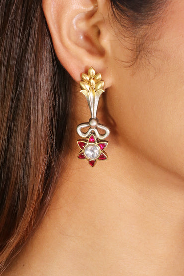 Riwaayat Red Kundan Flower earring image 1