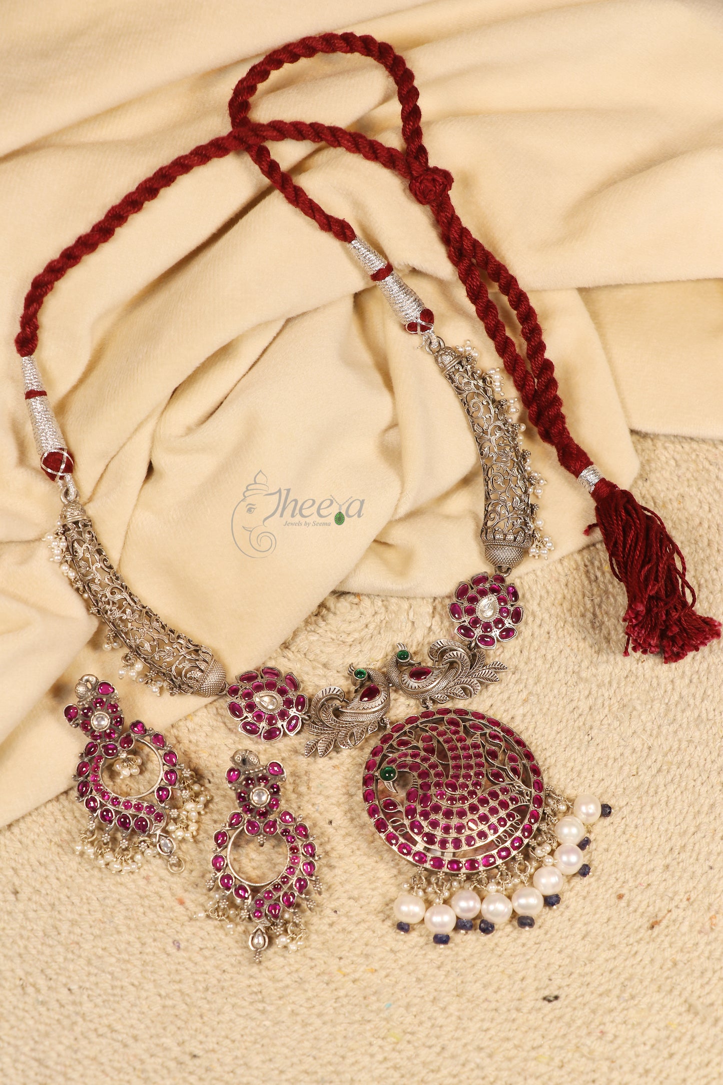 Saadagi Silver Temple Jewelry with big round Pendant