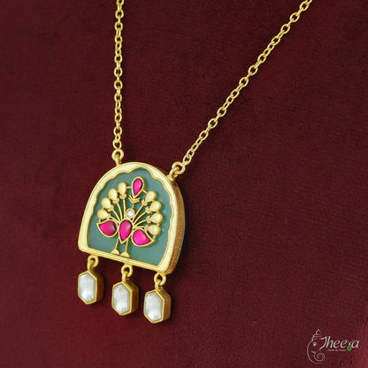 Natural Stone Pendant with Kundan inlay Work image 1
