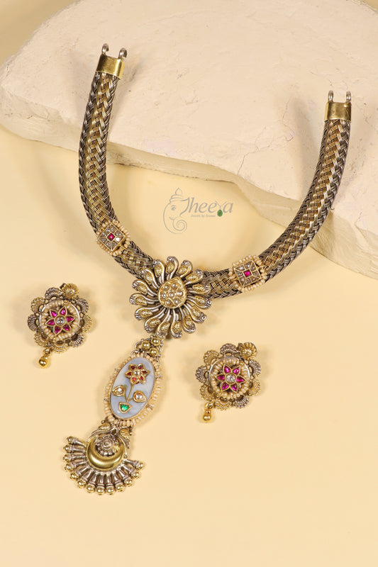 Hasli with weave basket design