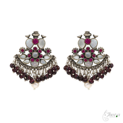 Mother of Pearls with Pink Kundan Earrings image 1