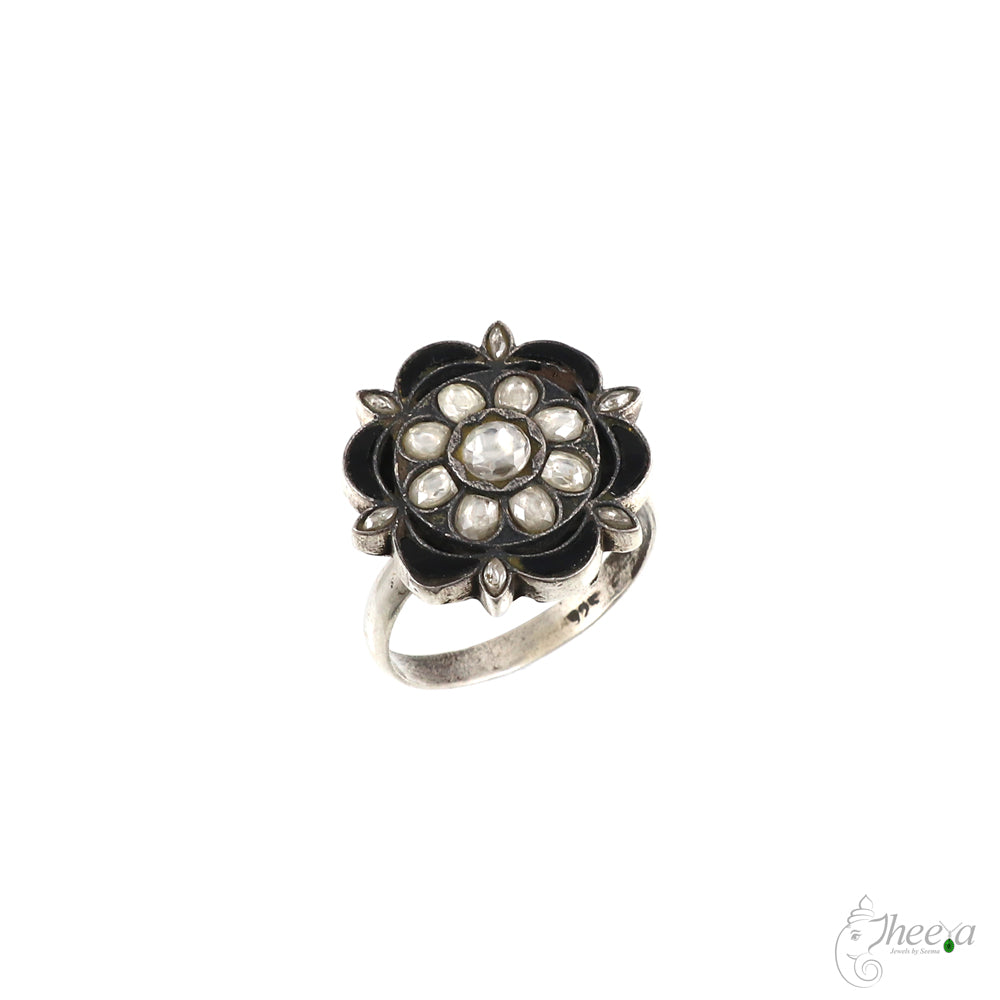 Black Kundan Ring image 2