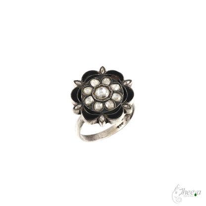 Black Kundan Ring image 2