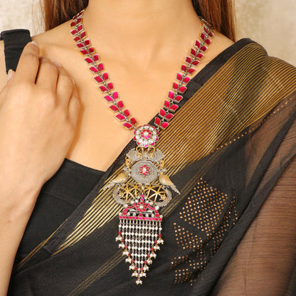 Peacock Swan Red & White Necklace image 0