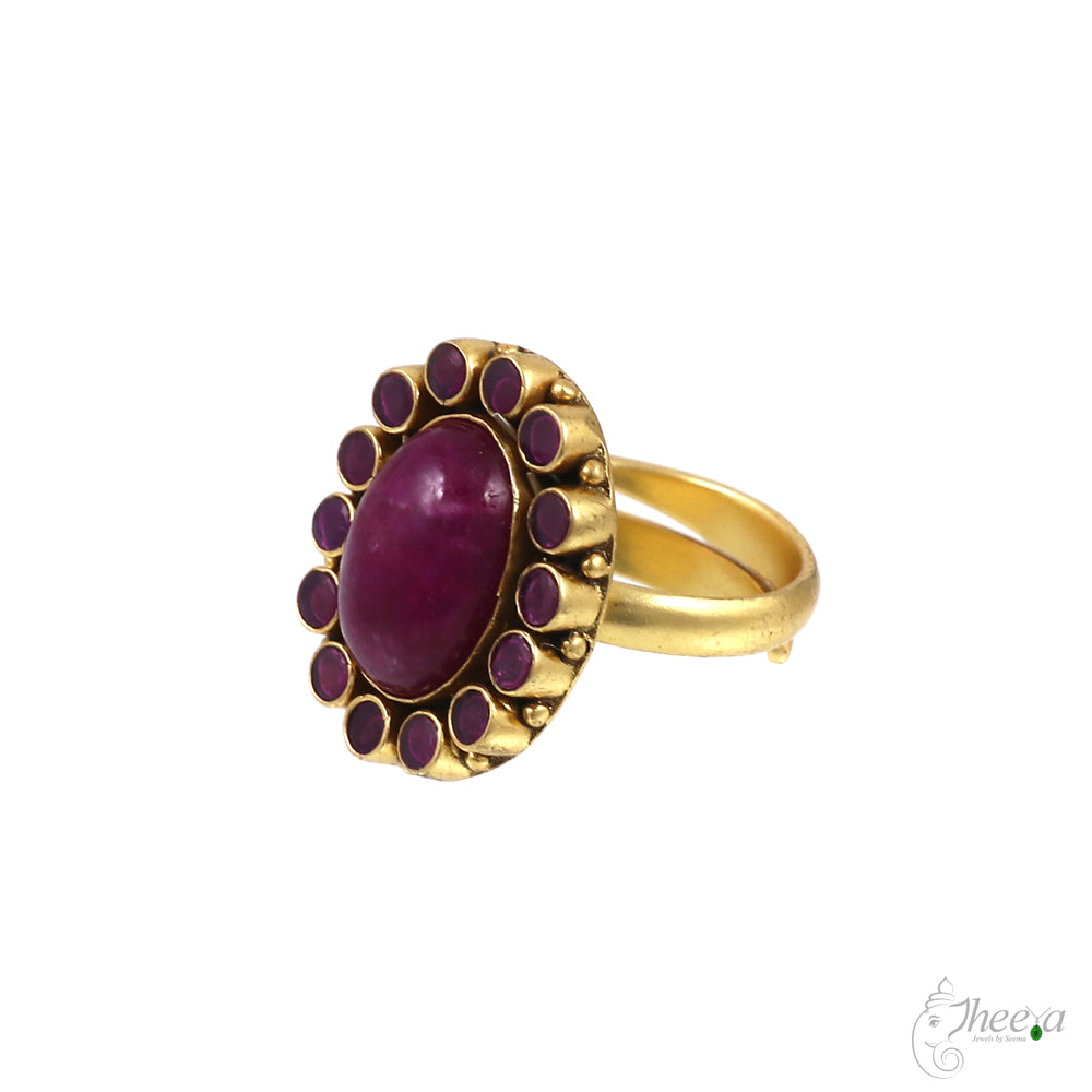 Dark pink Stone ring image 1
