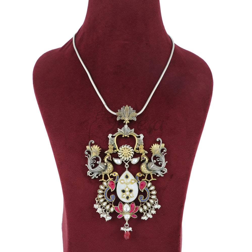 Mother of Pearl Pendant with Judao Kundan image 0