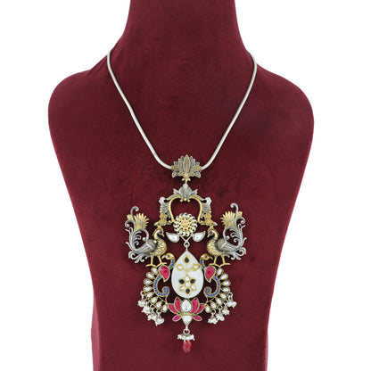 Mother of Pearl Pendant with Judao Kundan image 0