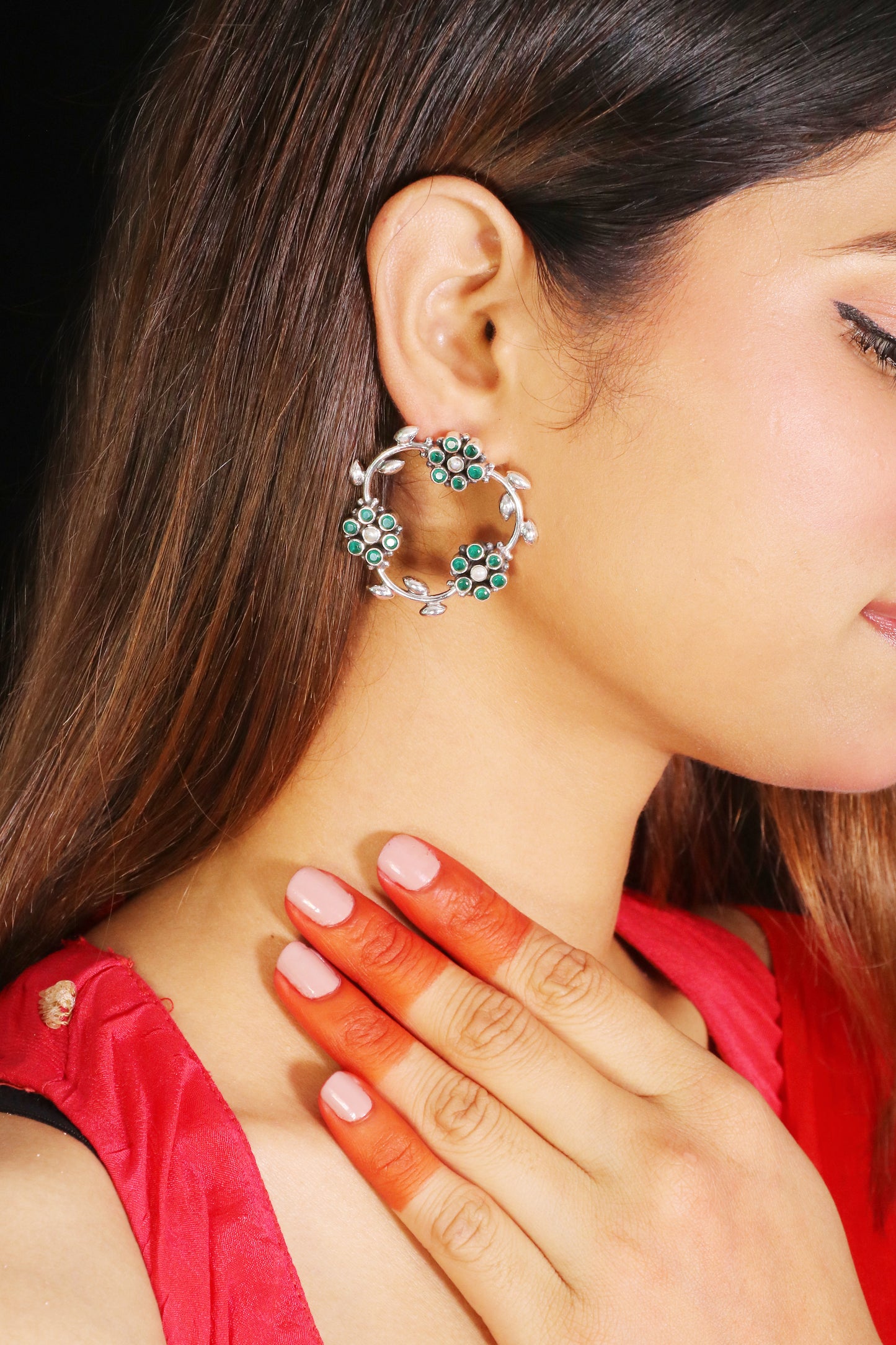 Saadagi Green wreath Earrings image 0