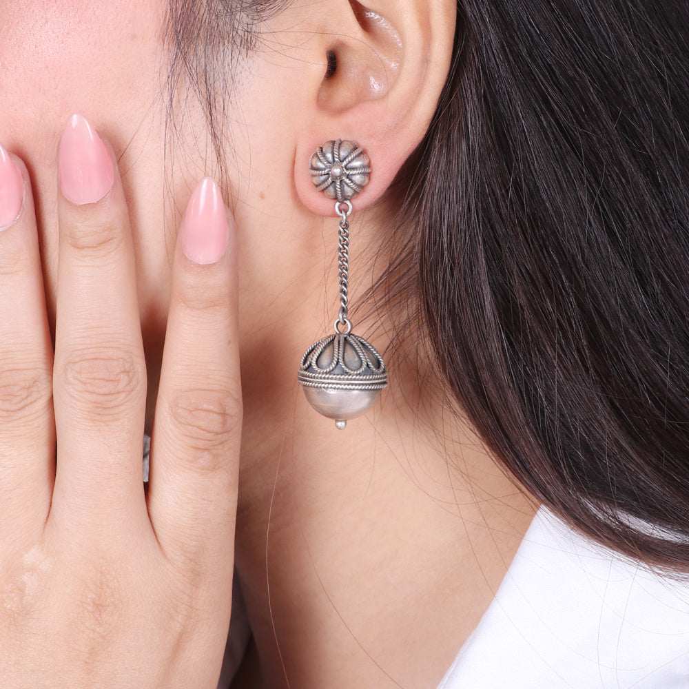 Pendulum Earring image 1