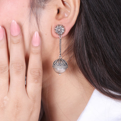 Pendulum Earring image 1