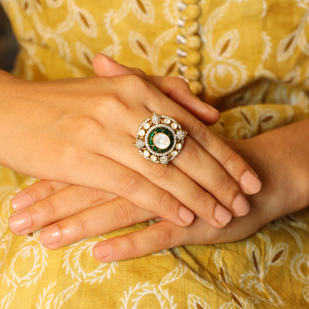 Mossanite with Green Kundan image 1