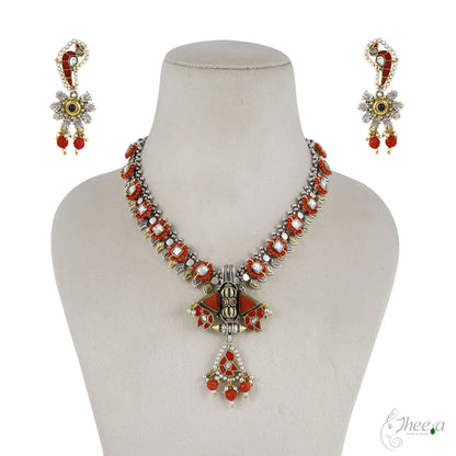 Coral birds necklace image 3