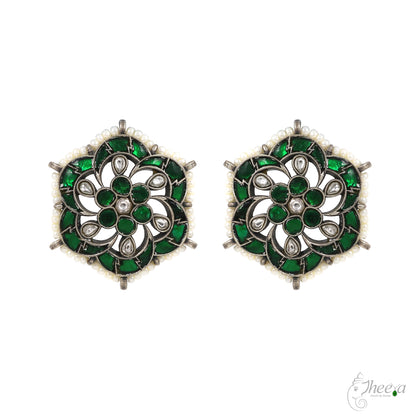 Green Kundan with Pearls Studs image 0