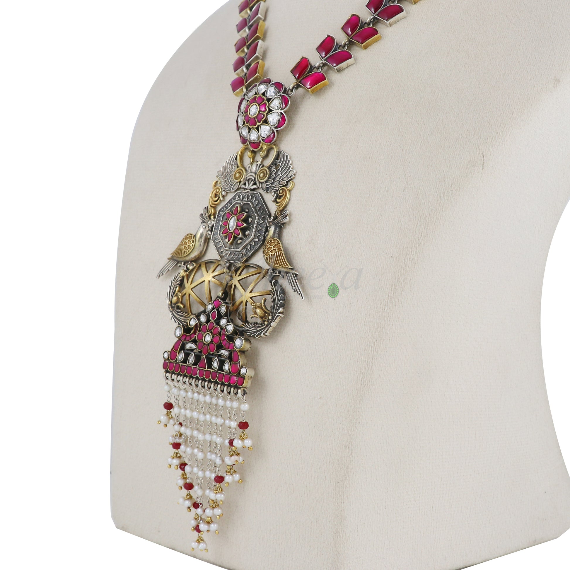 Peacock Swan Red & White Necklace image 3