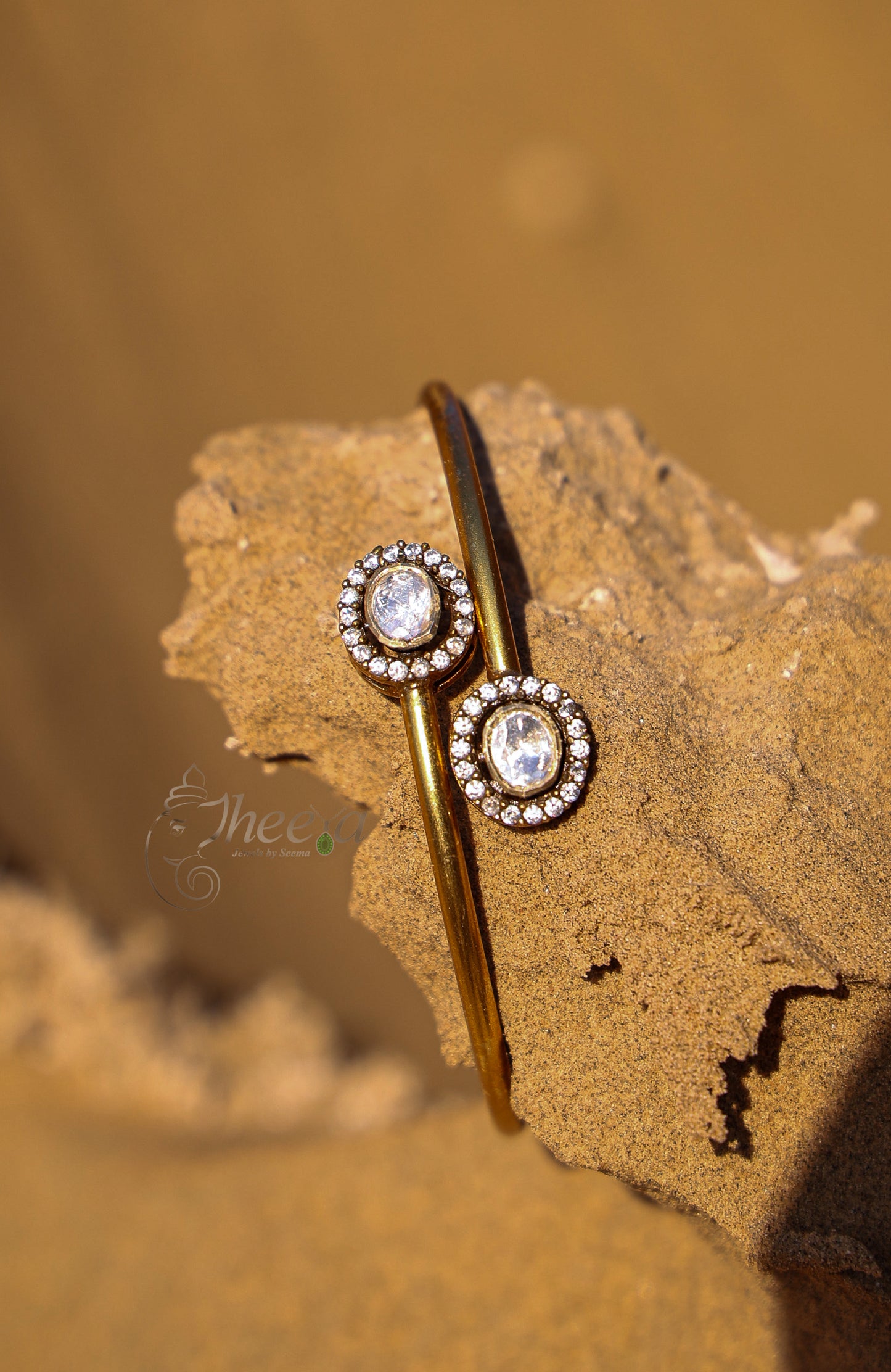 White stone moisanaite bracelet