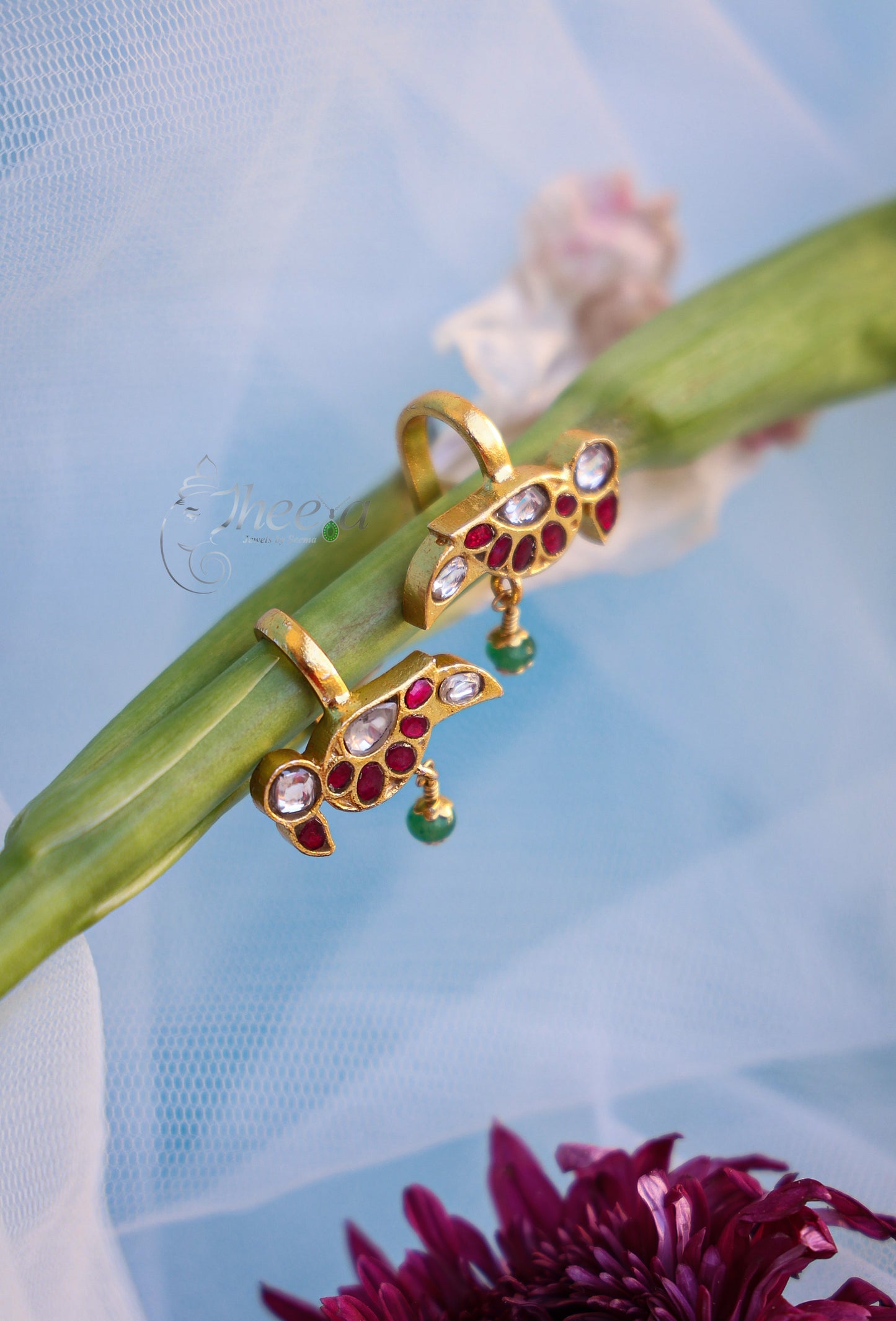 Red Jadao kundan bird with green drop Bugadi