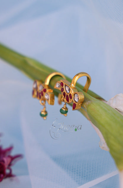 Red Jadao kundan bird with green drop Bugadi