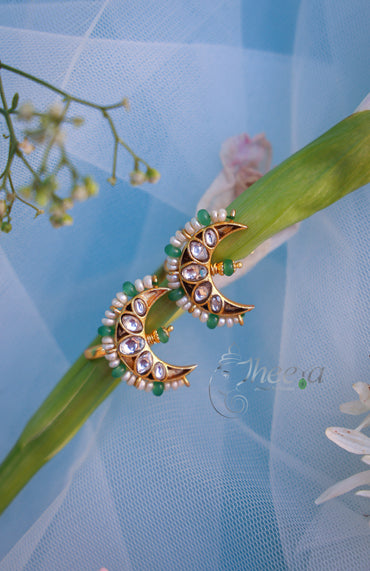 White n Green half moon Bugadi