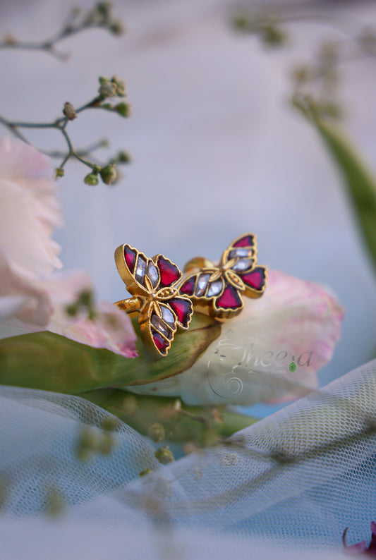 Red and white butterfly bugadi