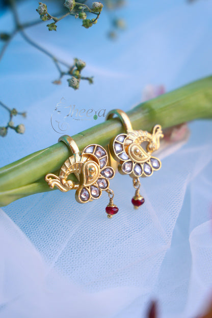 White stone peacock with red bead bugadi