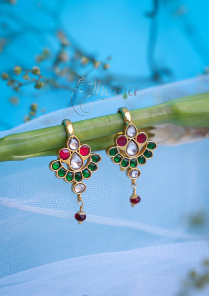 red white and green bugadi with red drop