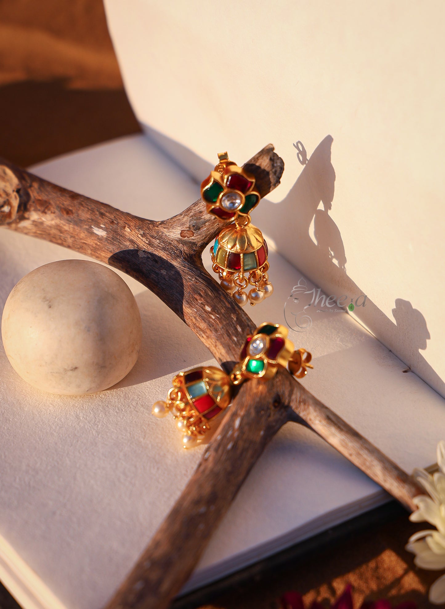 Multi color Jadao kundan Jhumka