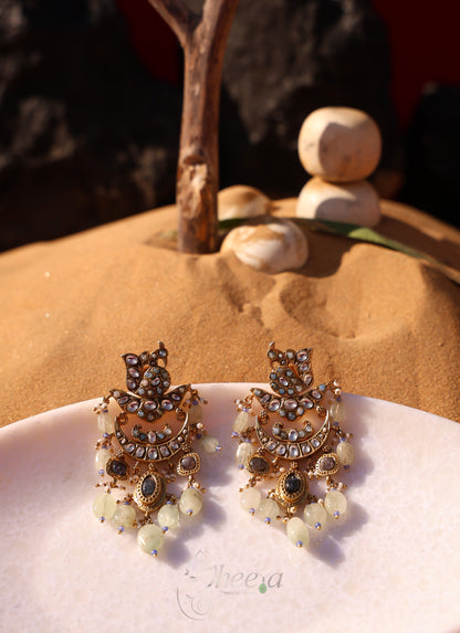 Light Grey jadao kundan with light green beads