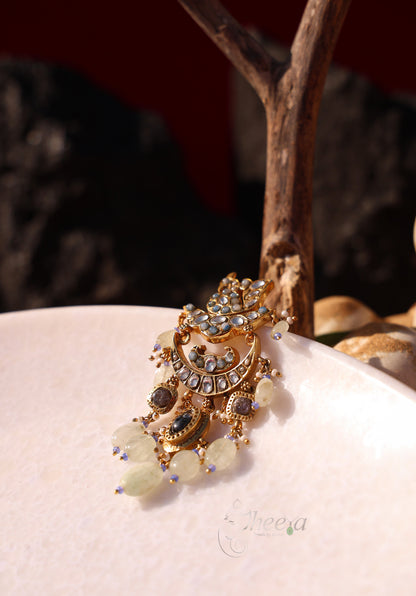 Light Grey jadao kundan with light green beads