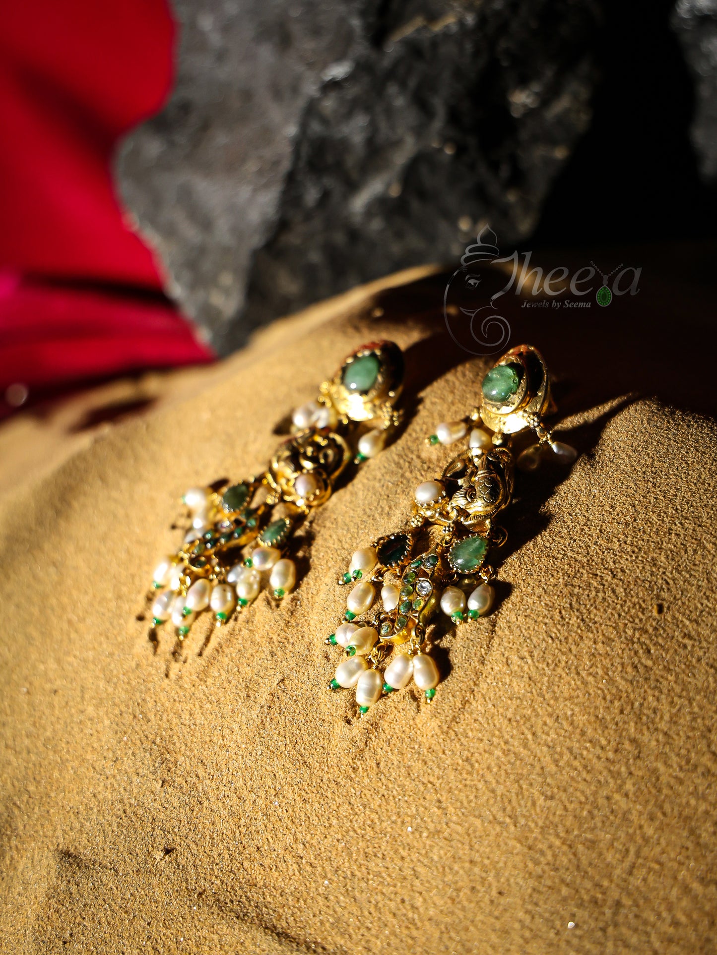 Green stud jadao kundan with pearls