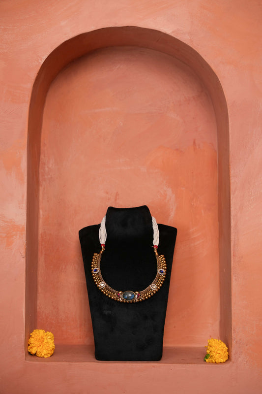 Riwaayat Kohlapuri Tussi with labrodite