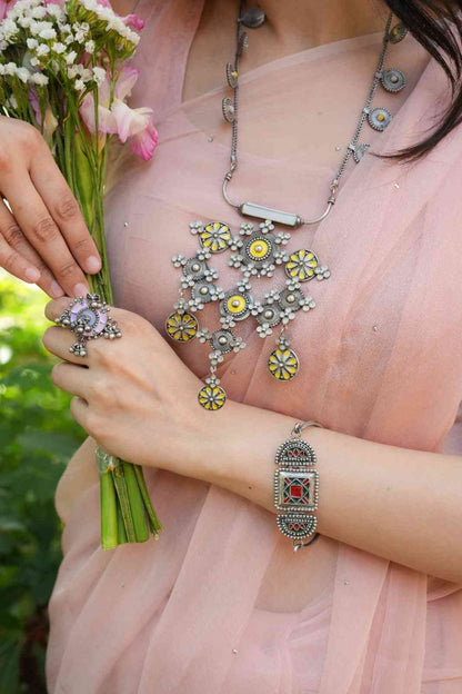 Vanya Big Yellow Necklace